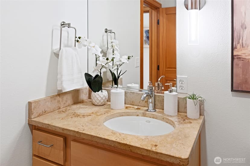 Property photo for 114 Jacolet Lane NW, Bainbridge Island photo 33