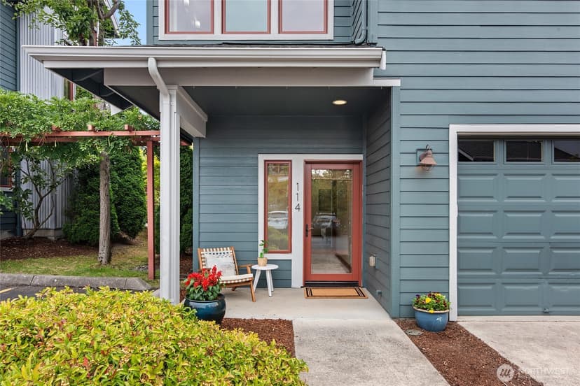 Property photo for 114 Jacolet Lane NW, Bainbridge Island photo 2