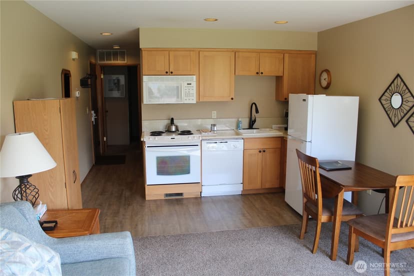 Property photo for 100 Lake Chelan Shores Drive #17-3C, Chelan photo 8