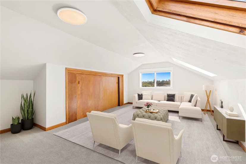 Property photo for 5563 Kenwood Place N, Seattle photo 20