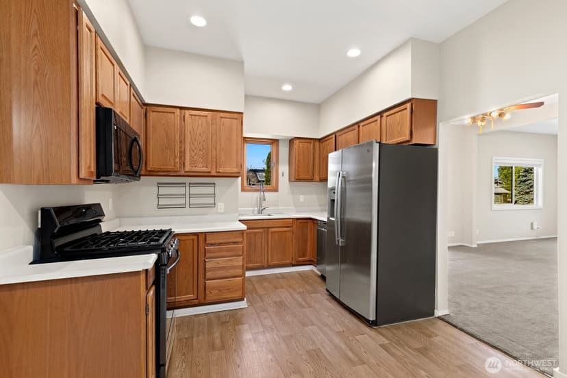 Property photo for 5563 Kenwood Place N, Seattle photo 12
