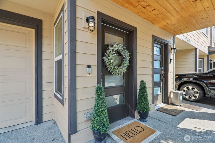 Property photo for 22923 79th Lane W #B, Edmonds photo 2