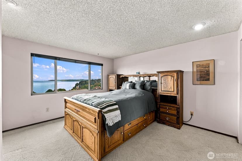Property photo for 1023 S 286th Place, Federal Way photo 14