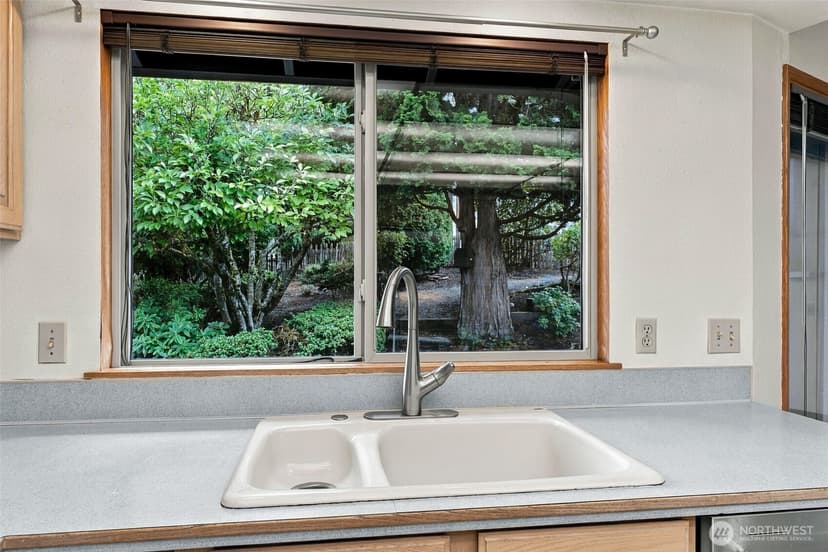 Property photo for 1023 S 286th Place, Federal Way photo 26