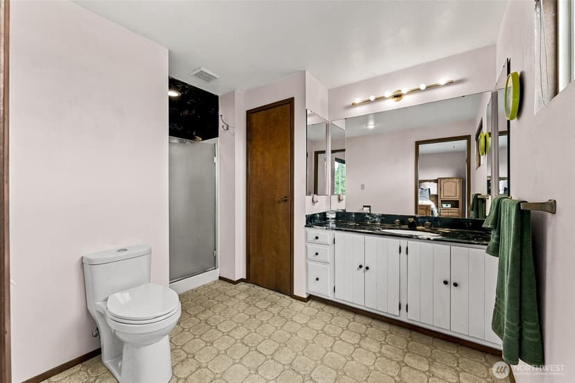 Property photo for 1023 S 286th Place, Federal Way photo 17
