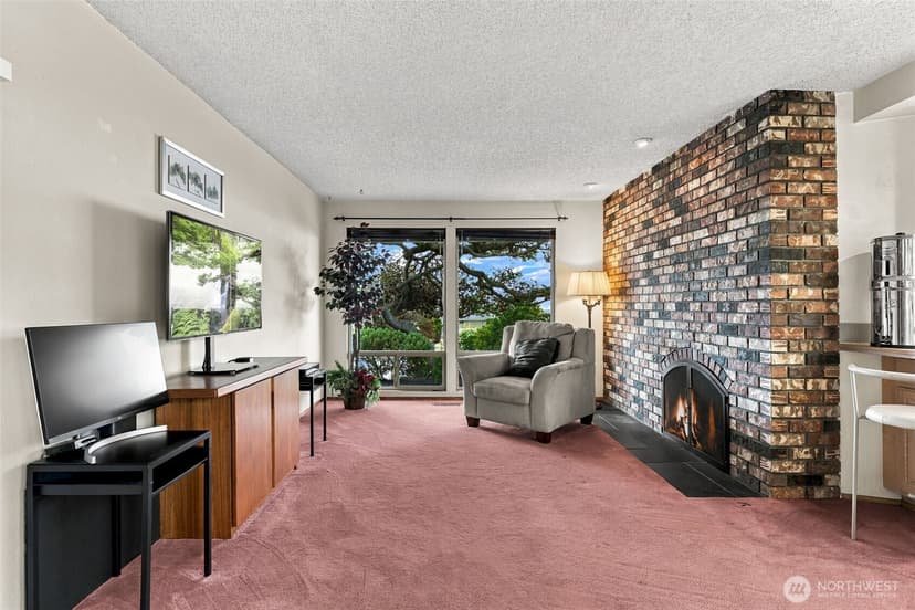 Property photo for 1023 S 286th Place, Federal Way photo 24