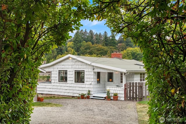 Property photo for 22207 Dockton Road SW, Vashon photo 3