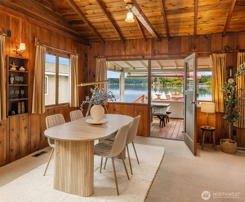 Property photo for 22207 Dockton Road SW, Vashon photo 11