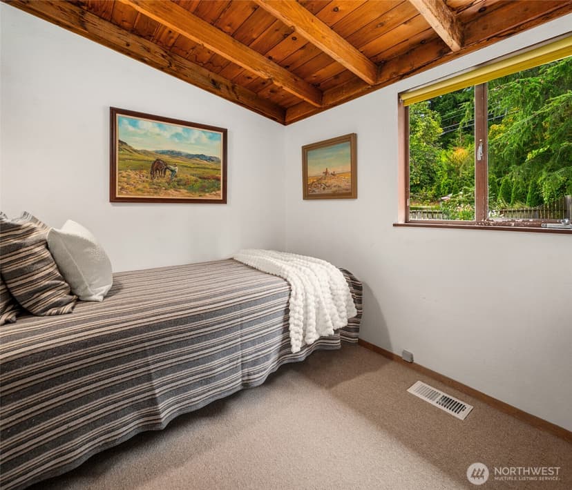 Property photo for 22207 Dockton Road SW, Vashon photo 23