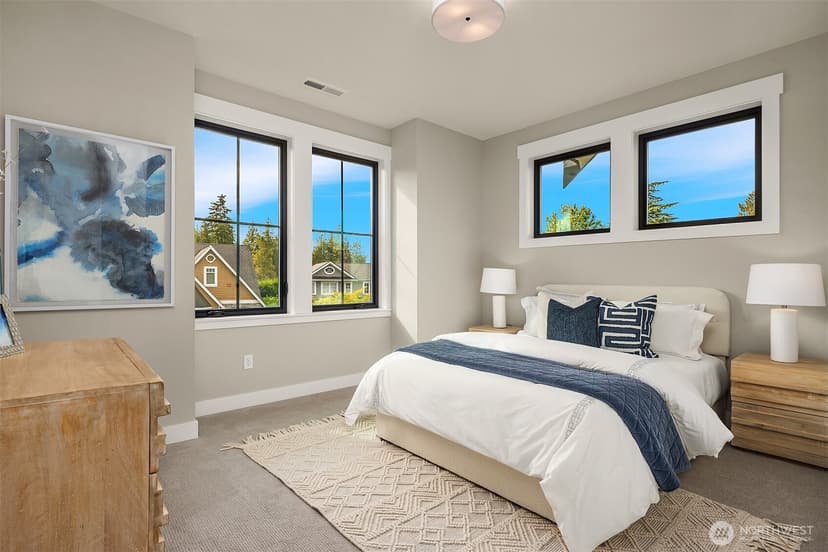 Property photo for 8040 Forest Drive NE, Seattle photo 23