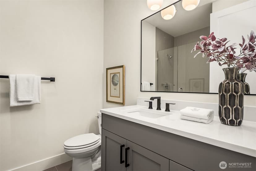 Property photo for 8040 Forest Drive NE, Seattle photo 26