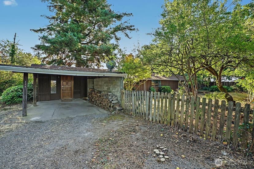 Property photo for 224 126th Street E, Tacoma photo 33