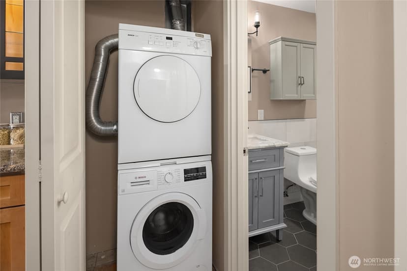 Property photo for 10021 7th Avenue NW #Apt B, Seattle photo 8