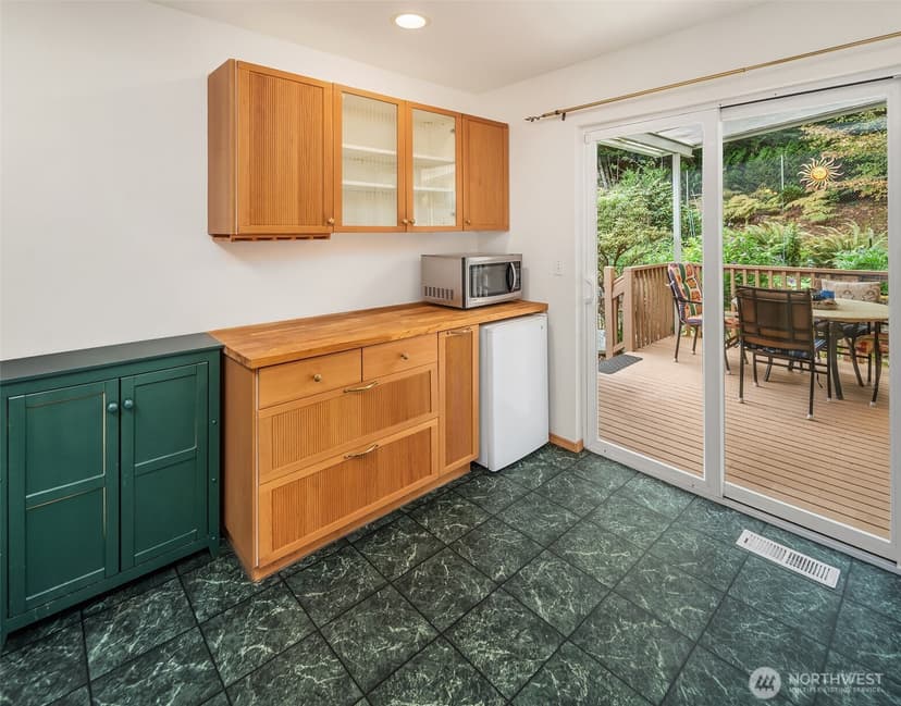 Property photo for 1270 Gilmax Lane NE, Poulsbo photo 17