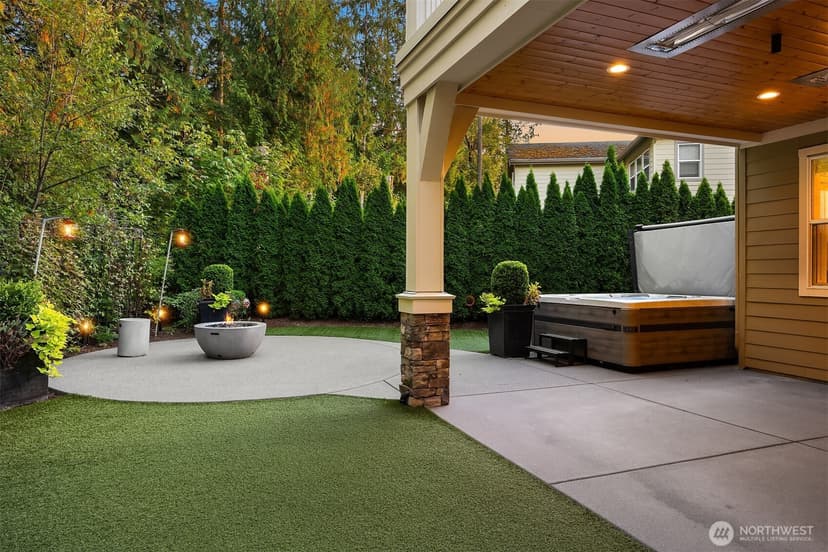 Property photo for 1703 NE Falls Drive, Issaquah photo 3