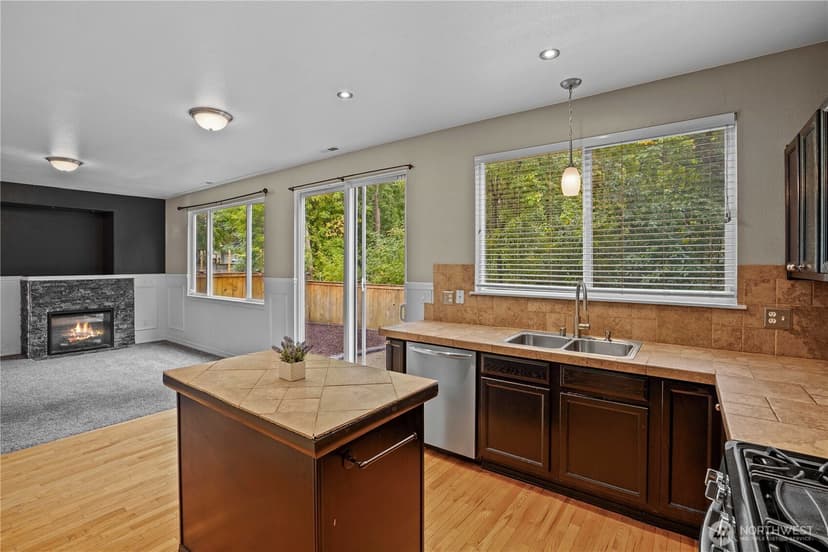 Property photo for 8806 177th Street E, Puyallup photo 12