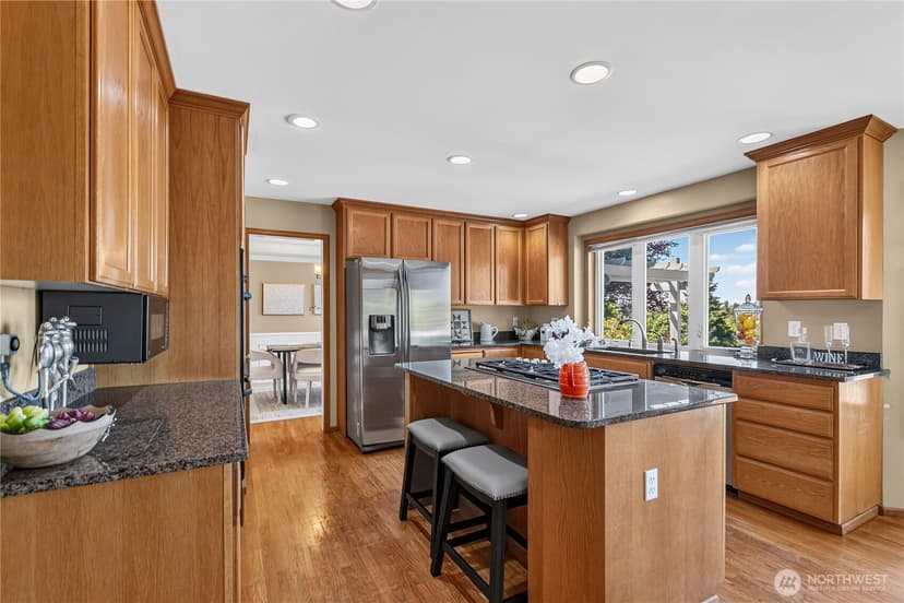 Property photo for 12228 Double Eagle Drive, Mukilteo photo 9