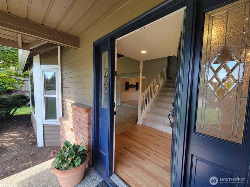 Property photo for 23926 25th Drive SE, Bothell photo 3