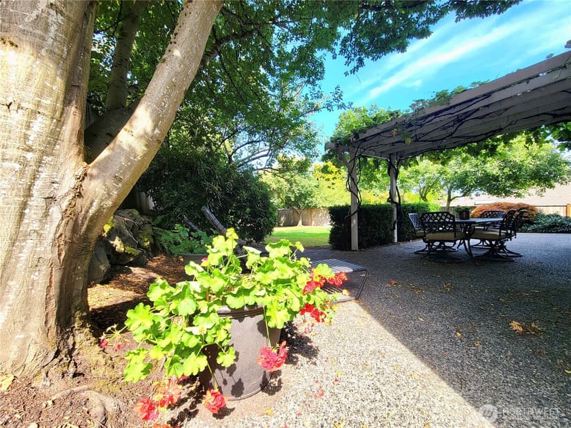 Property photo for 23926 25th Drive SE, Bothell photo 31