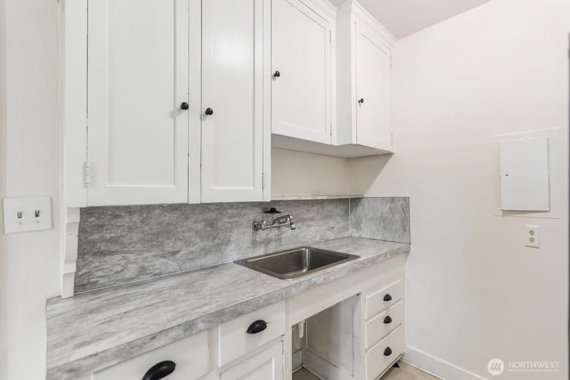 Property photo for 1631 16th Avenue #110, Seattle photo 19