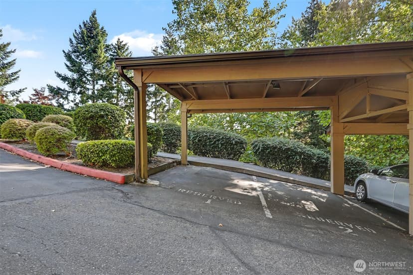 Property photo for 11052 NE 33rd Place #A4, Bellevue photo 29
