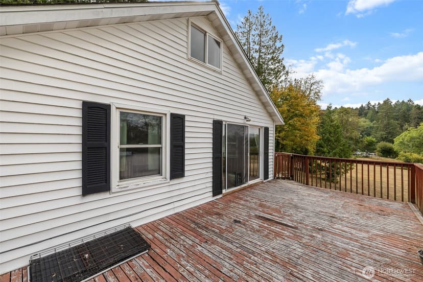 Property photo for 4125 Tracyton Beach Road NW, Bremerton photo 24