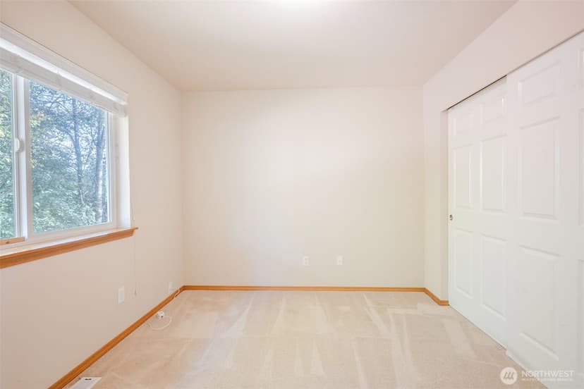 Property photo for 12721 51st Avenue SE, Everett photo 34