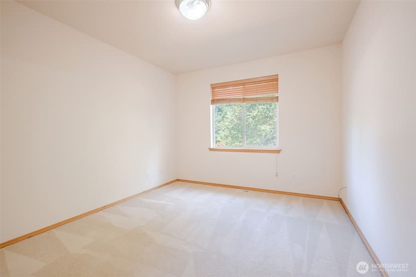 Property photo for 12721 51st Avenue SE, Everett photo 14