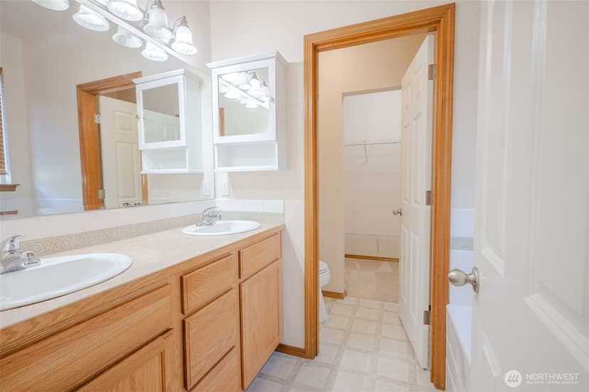Property photo for 12721 51st Avenue SE, Everett photo 16