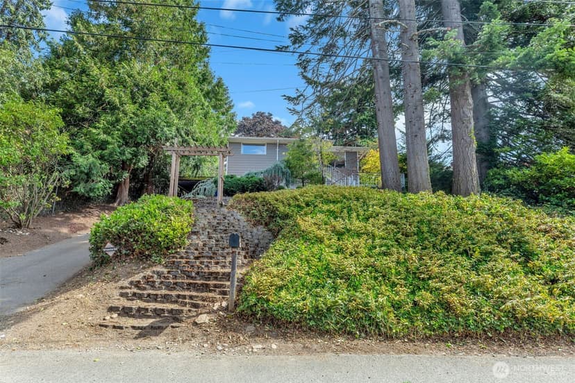 Property photo for 8814 14th Avenue SW, Seattle photo 39