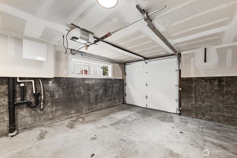 Property photo for 6202 Ravenna Avenue NE, Seattle photo 31