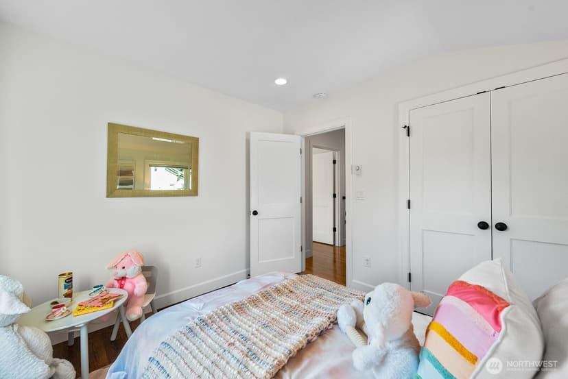 Property photo for 6202 Ravenna Avenue NE, Seattle photo 20
