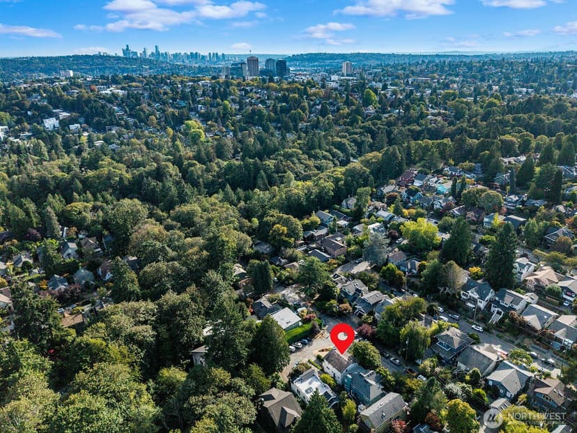 Property photo for 6202 Ravenna Avenue NE, Seattle photo 35