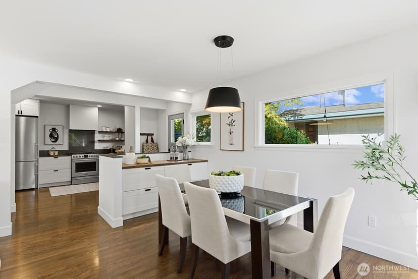 Property photo for 6202 Ravenna Avenue NE, Seattle photo 10