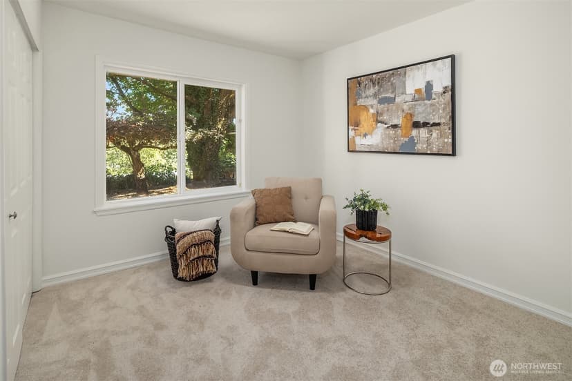 Property photo for 10218 Aqua Way S, Seattle photo 22