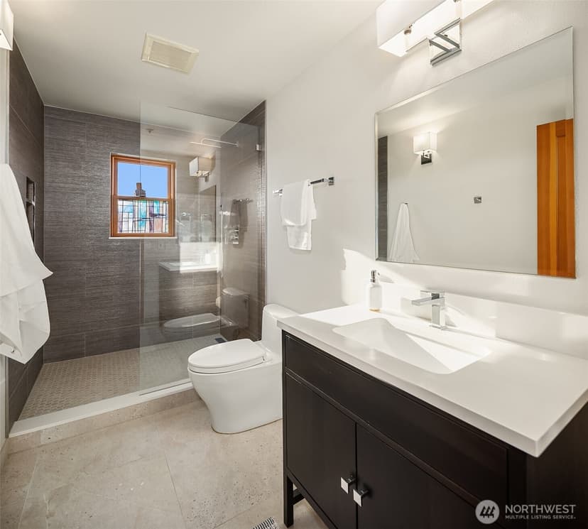 Property photo for 2422 NW 58th Street #301, Seattle photo 21