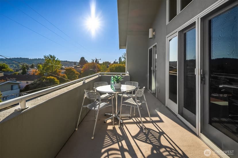 Property photo for 2422 NW 58th Street #301, Seattle photo 26