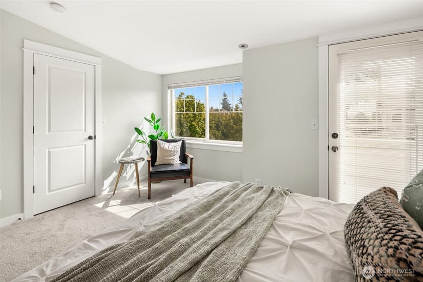 Property photo for 350 B NW 76th Street, Seattle photo 16