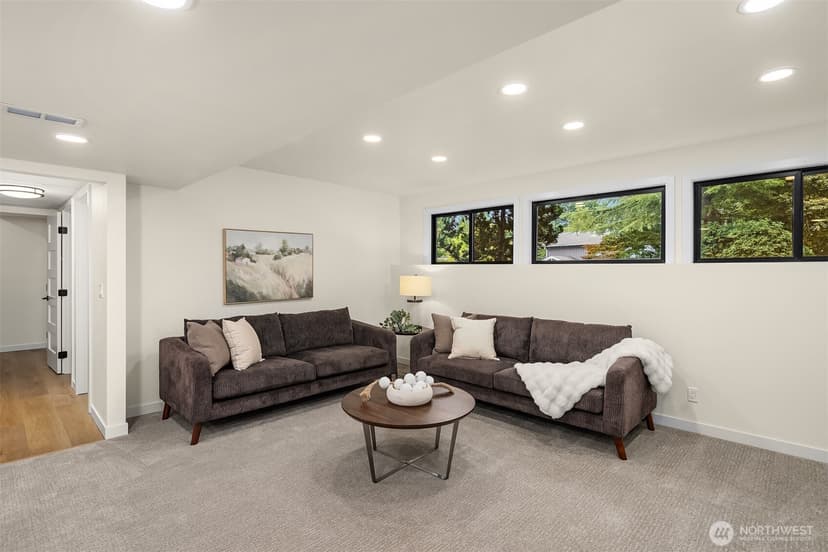 Property photo for 14265 92nd Place NE, Kirkland photo 19