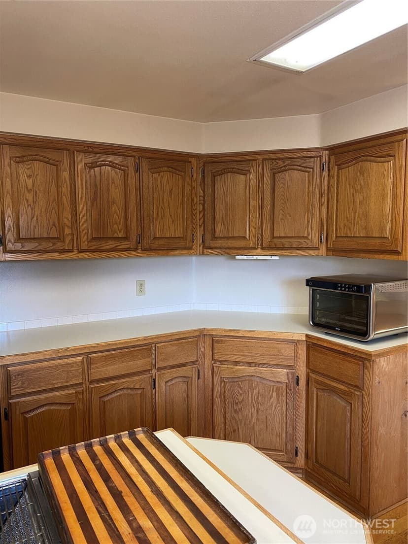 Property photo for 12808 17th Street Ct E, Edgewood photo 3