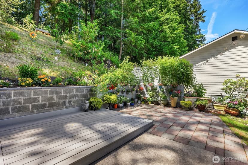 Property photo for 23424 100th Avenue W, Edmonds photo 18