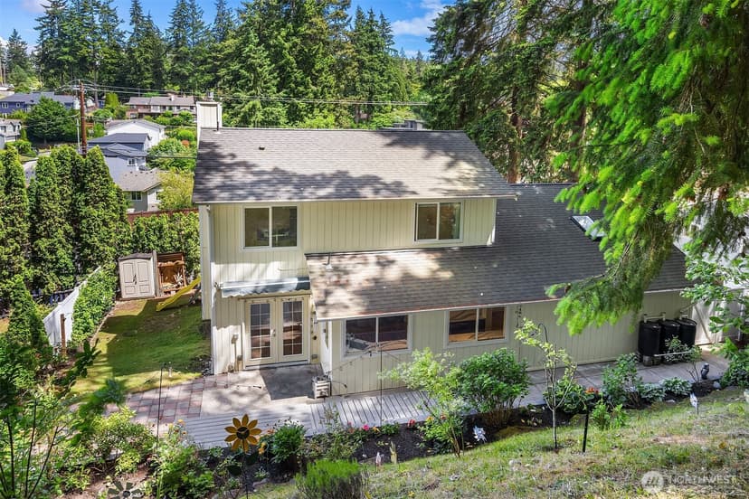 Property photo for 23424 100th Avenue W, Edmonds photo 24