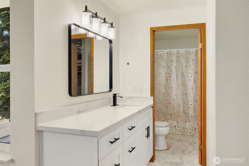 Property photo for 23424 100th Avenue W, Edmonds photo 14