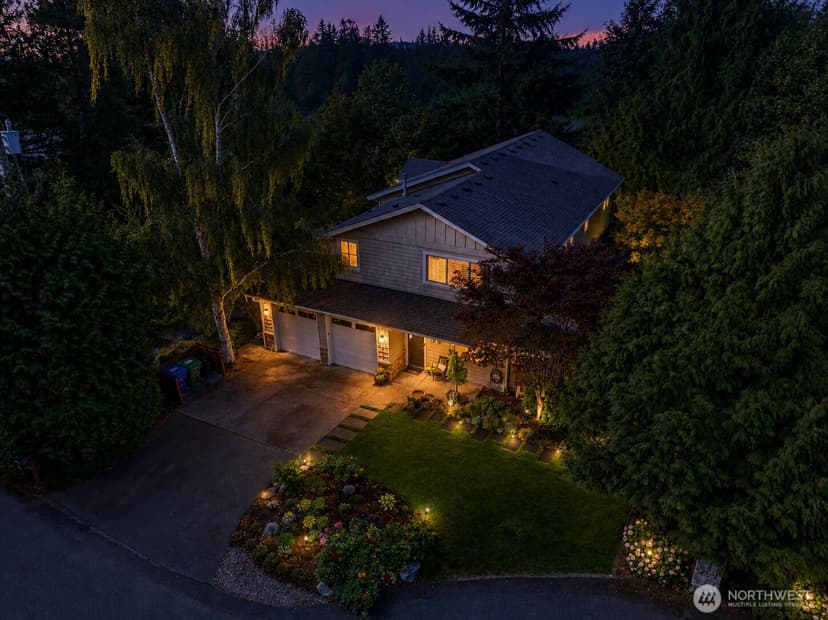 Property photo for 4500 SW Hemlock Way, Seattle photo 40