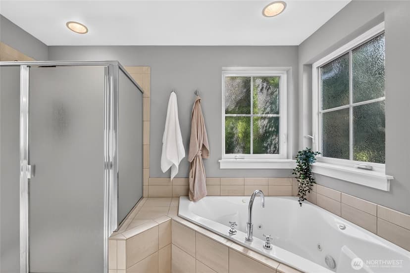 Property photo for 4500 SW Hemlock Way, Seattle photo 20