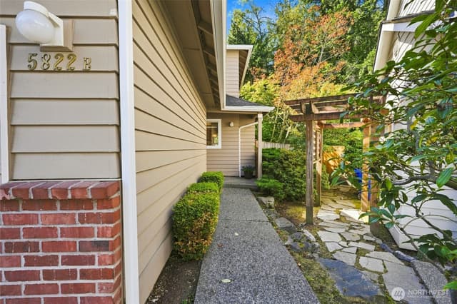 Property photo for 5822 14th Drive W #B, Everett photo 2