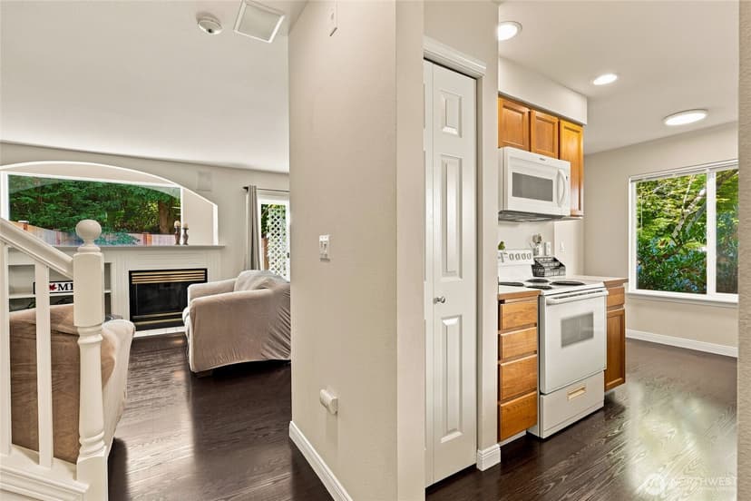 Property photo for 5822 14th Drive W #B, Everett photo 6