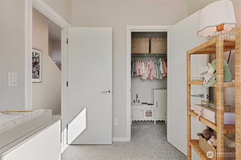 Property photo for 2909 S Dearborn, Seattle photo 15