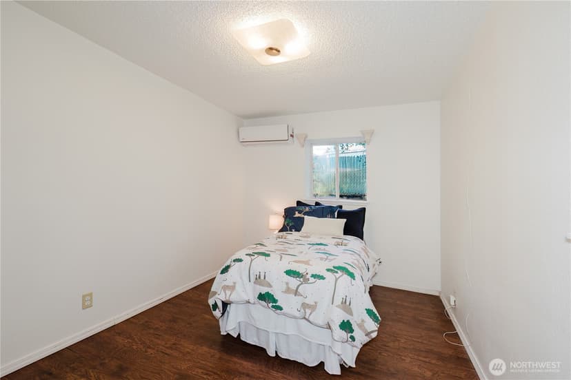 Property photo for 2162 Harding Avenue SE, Port Orchard photo 18