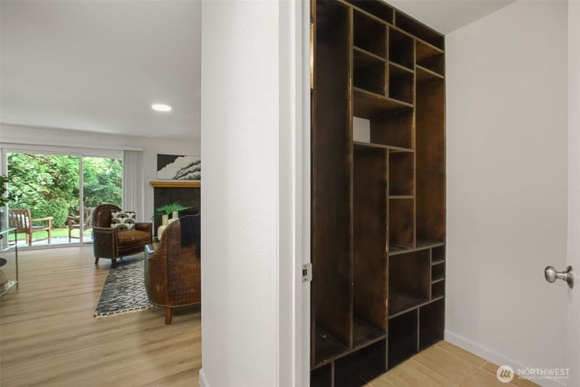 Property photo for 12429 NE 130th Court #G108, Kirkland photo 18